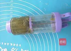 Illustration of how to make two-color cookies 11