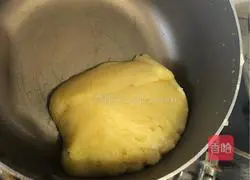 Illustration of how to make matcha cream puffs 5