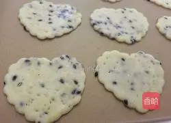 Illustration of how to make potato biscuits 9