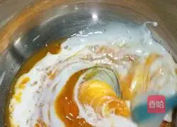 Illustration of how to make eight-inch chiffon cake 4