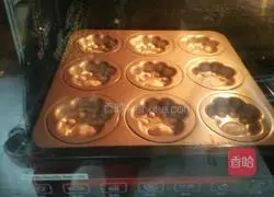 Cat Claw Cake Recipe Illustration 11