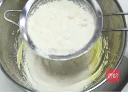 Illustration of how to make creative cheese biscuits 5