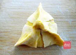 Pumpkin noodle walnut brown sugar bag Illustration of how to do it 19