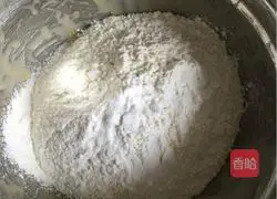 Illustration of how to make walnut cake 6