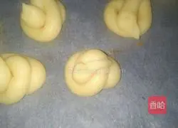 Illustration of how to make cream puffs 6