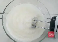 Illustration of how to make eight-inch chiffon cake 5