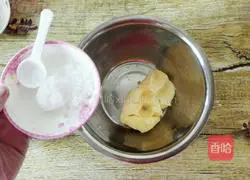 Honey Almond Biscuits Recipe Illustration 3