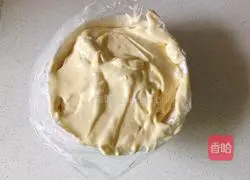 Illustration of how to make split egg sponge cake 14