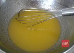 Illustration of how to make peach biscuits 4