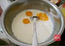 Portuguese Egg Tart Recipe Illustration 6