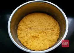 Illustration of how to make pumpkin hair cake 6