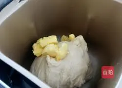 Milk-flavored bean paste snack bag recipe 3