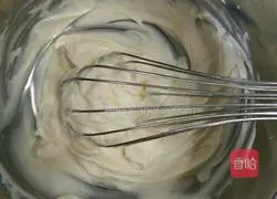 Illustration of how to make yogurt mousse 7
