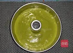 Illustration of Matcha Chiffon Cake 8