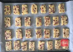 Illustration of how to make cranberry cookies 14