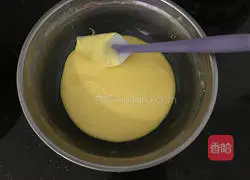 Chiffon Cake Recipe Illustration 5