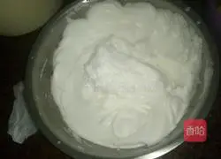 Illustration of making jam cake 9