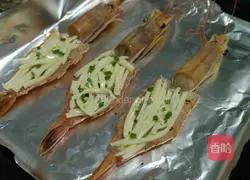 Cheese Baked Shrimp Recipe Illustration 7