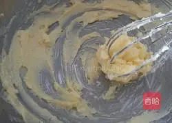 Illustration of how to make Christmas cane cookies 3