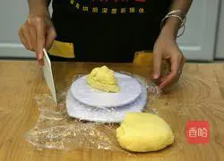 Illustration of how to make purple sweet potato crisps 8