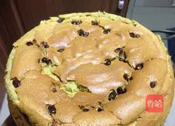 Honey Bean Matcha Chiffon Cake Recipe Illustration 6