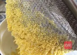 Illustration of how to make peanut butter margarita cookies 5