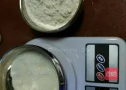 Illustration of how to make emerald green crispy cookies 2