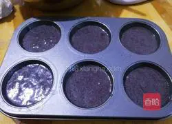 Illustration of making briquette cake 8