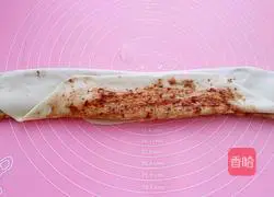 Illustration of how to make bean paste rolls 9