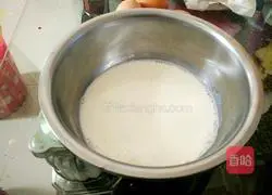 Portuguese Egg Tart Recipe Illustration 3