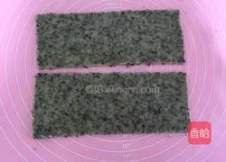 Illustration of making seaweed soda crackers 10