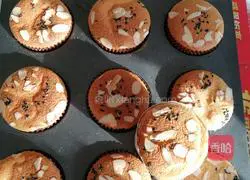 Illustration of how to make sponge cake (whole egg version) 13