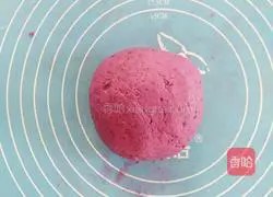 Illustration of how to make purple sweet potato balls 6