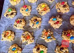 M Bean Rainbow Cookie Recipe Illustration 8