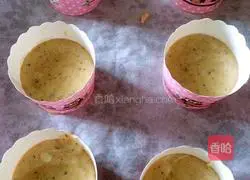 Chocolate Cupcake Recipe Illustration 9