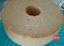 Illustration of how to make coffee chiffon cake 20