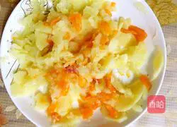 Cheese Baked Potatoes Recipe Illustration 5