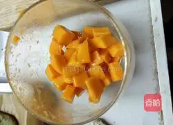 Illustration of how to make matcha mango tart 7