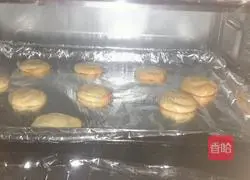 Illustration of how to make crispy puffs 9