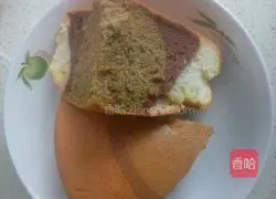 Illustration of how to make eight-inch three-color chiffon cake 16