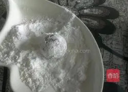 Cracked Chocolate Cookies Recipe Illustration 10