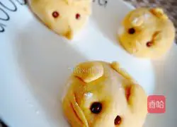 Illustration of how to make animal bean paste buns 6
