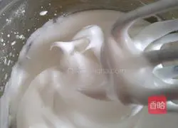 Illustration of how to make chiffon cake (six inches) 9