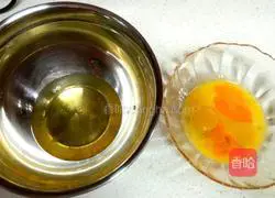 Illustration of how to make meat floss cake rolls 2