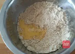 Illustration of how to make rice flour teething biscuits 4