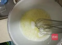 Illustration of how to make eight-inch chiffon cake 6