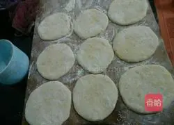 Illustration of fermented pumpkin pancakes 6