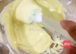 Chiffon Cake (8-inch) Recipe Illustration 17