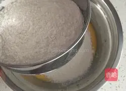 Chiffon Cake (8-inch) Recipe Illustration 4