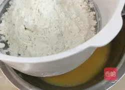 Illustration of how to make chiffon cake (oven) 3